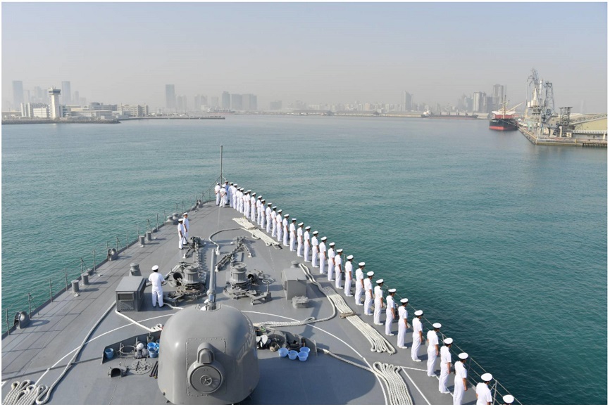 アブダビ（UAE）入港_s